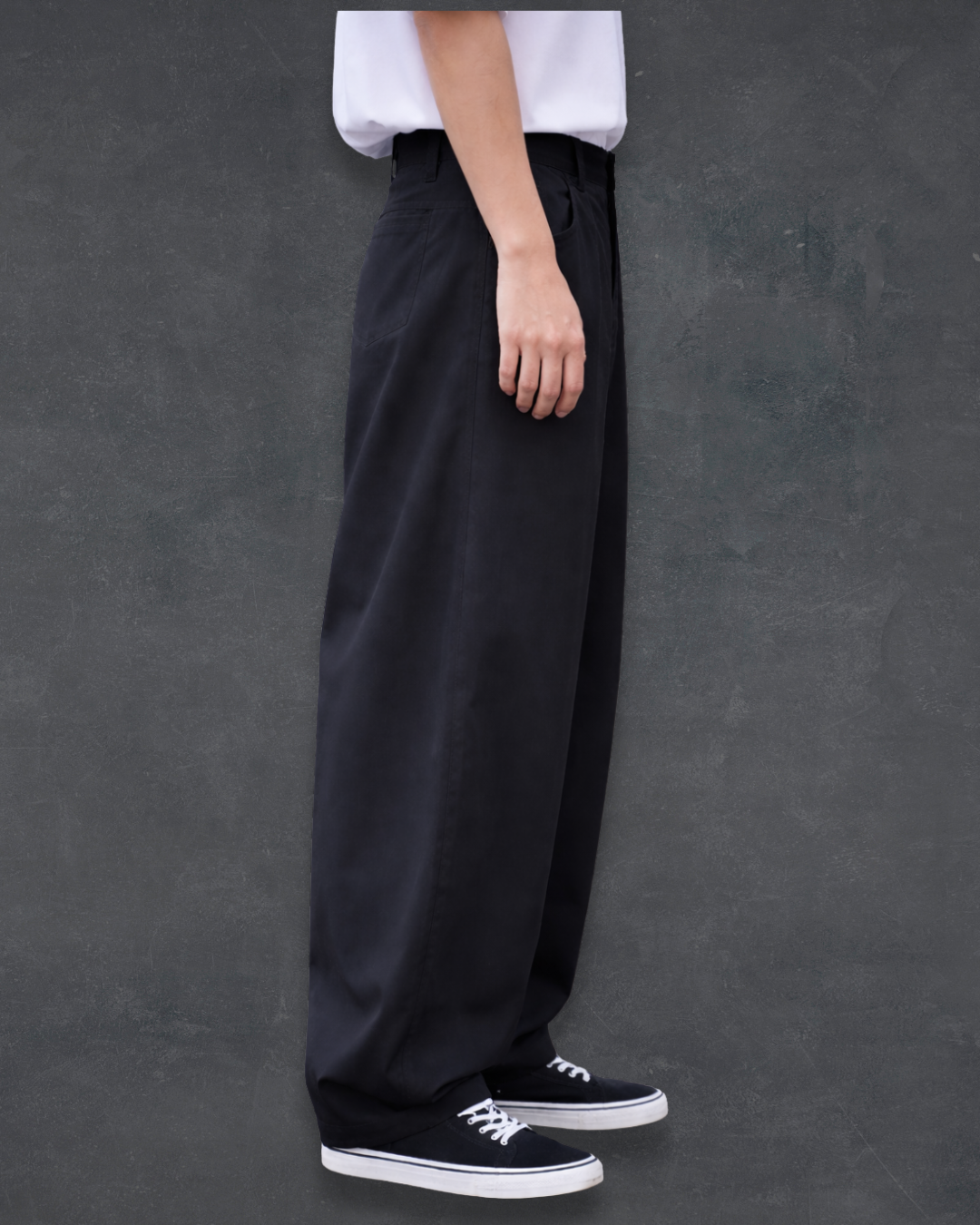 Baggy Curve Pants - Obsidian